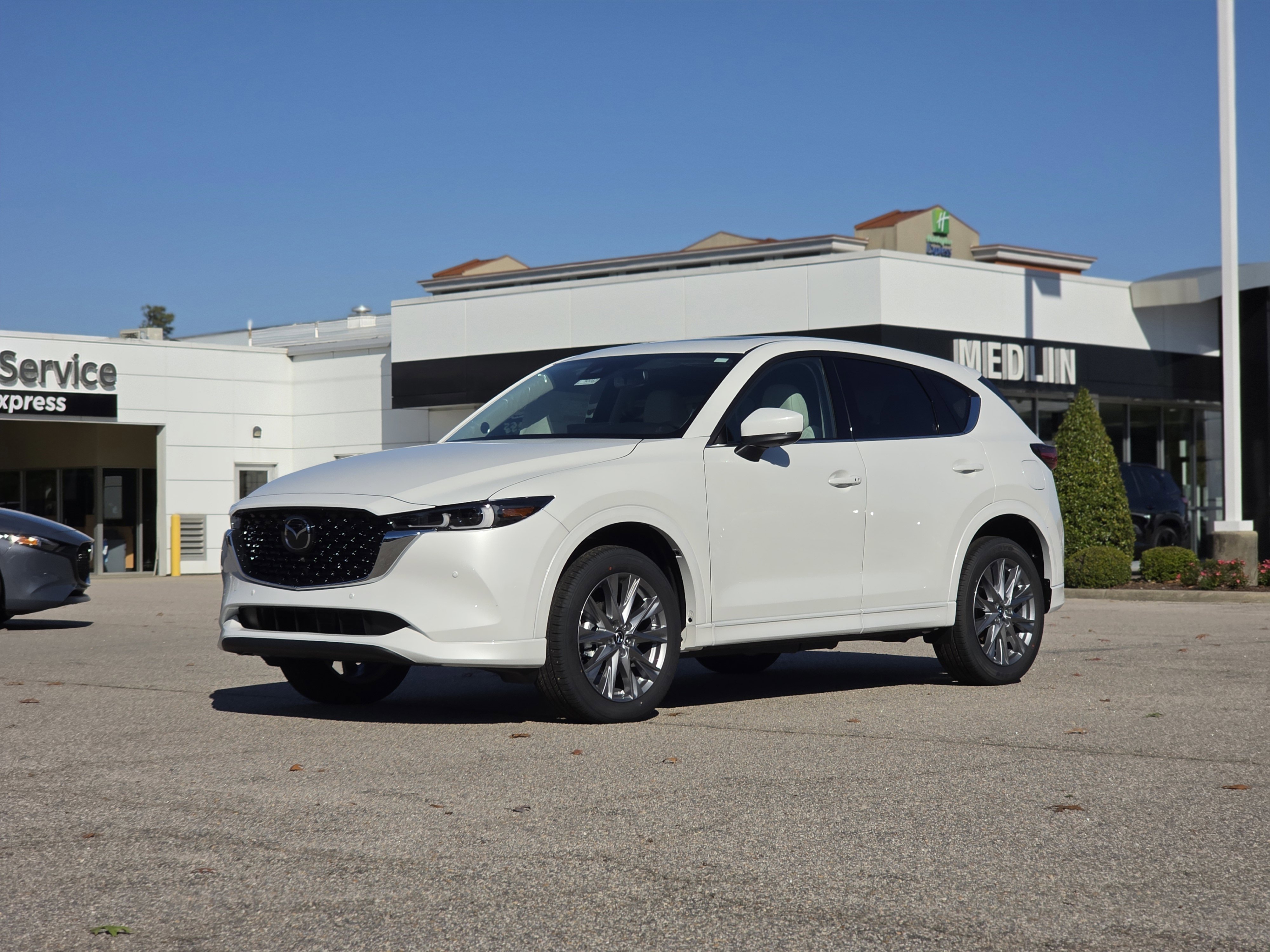 New 2025 MAZDA CX-5 AWD 2.5 S w/ Premium Plus Pkg image 3