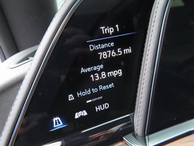 Used 2021 Cadillac Escalade Premium Luxury image 39