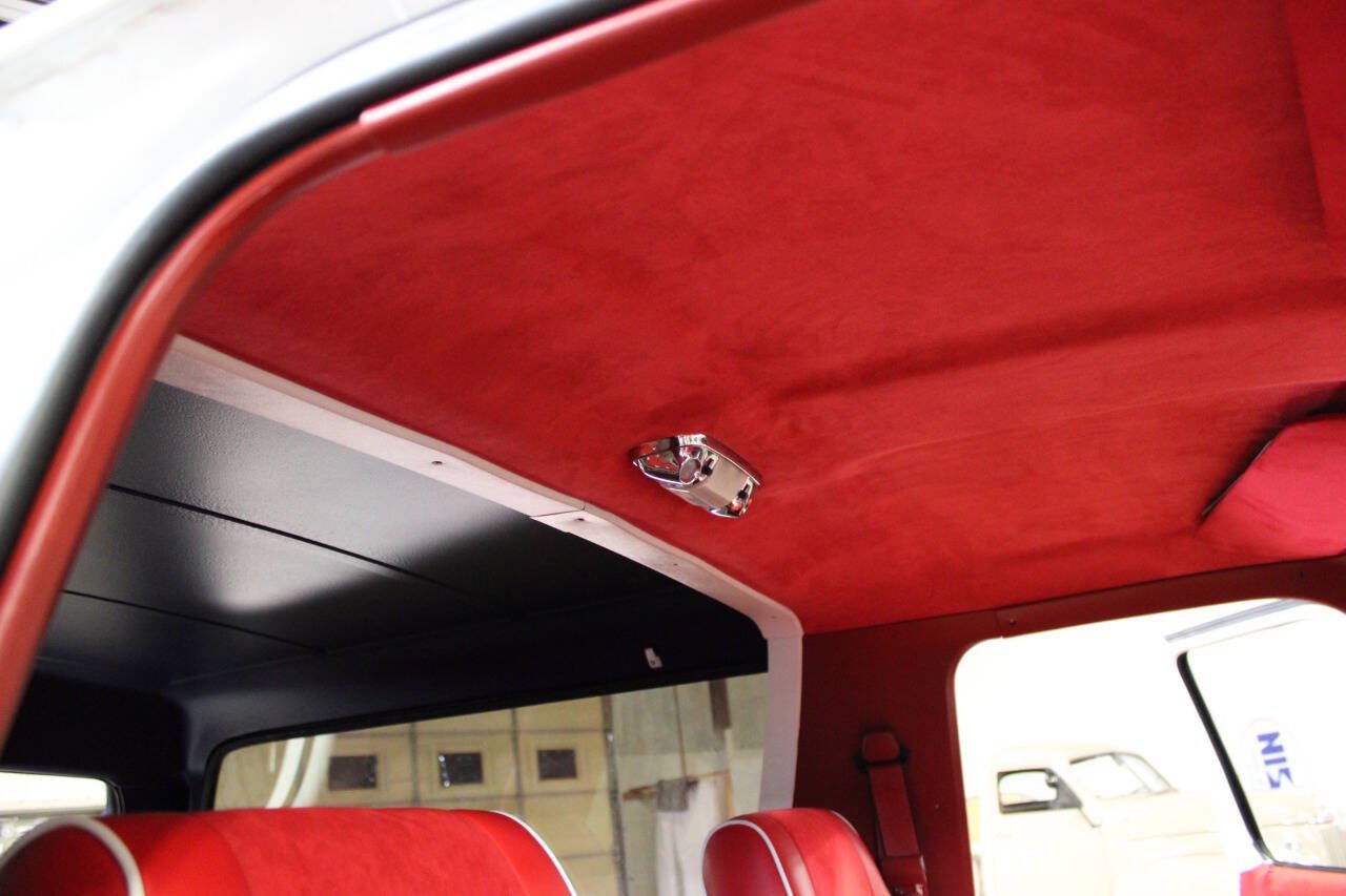 Used 1988 Ford Bronco AWD/4WD image 30