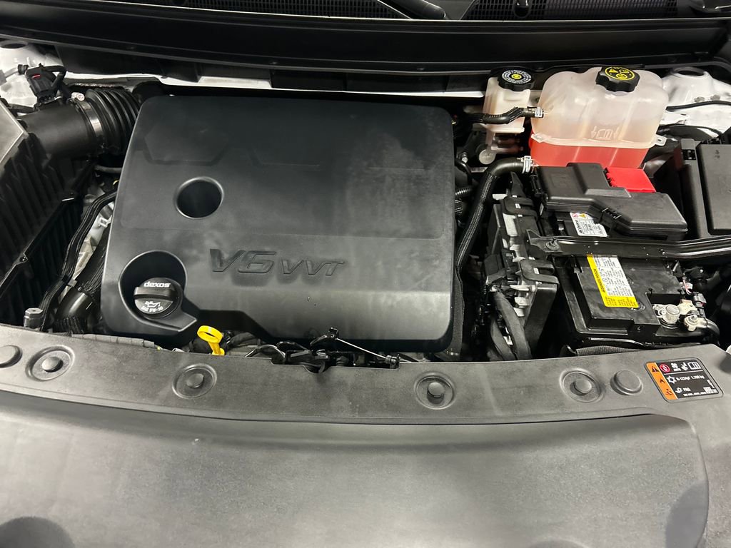 Used 2024 Buick Enclave Essence FWD image 27