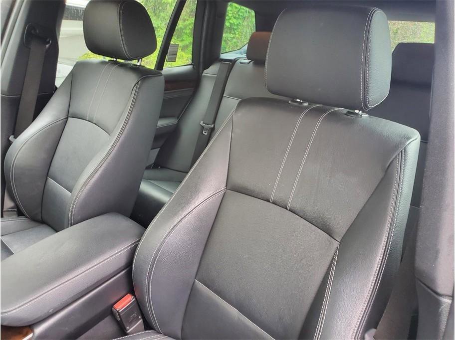 Used 2019 BMW 330i Sedan RWD image 51