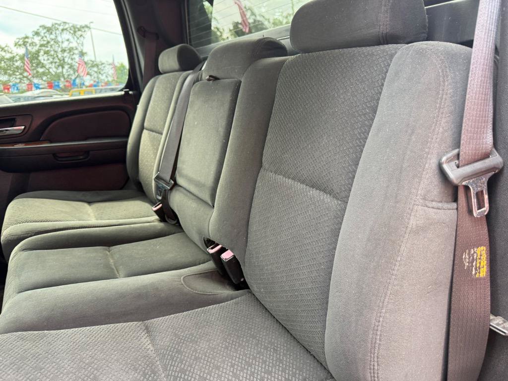 Used 2007 Chevrolet Avalanche LT AWD/4WD image 22
