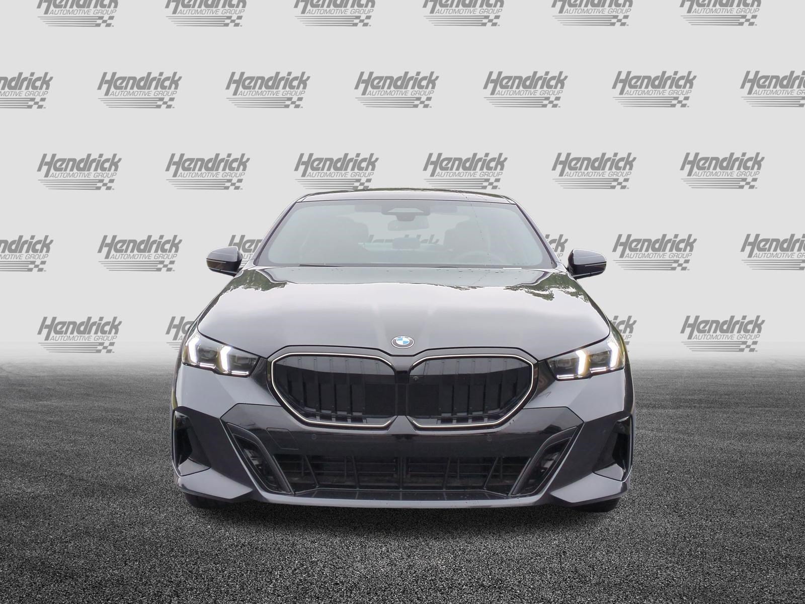 New 2027 BMW 530i RWD image 3