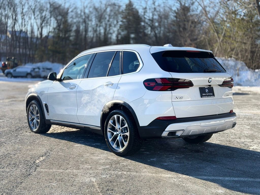 Certified 2025 BMW X5 xDrive40i w/ Parking Assistance Package image 4