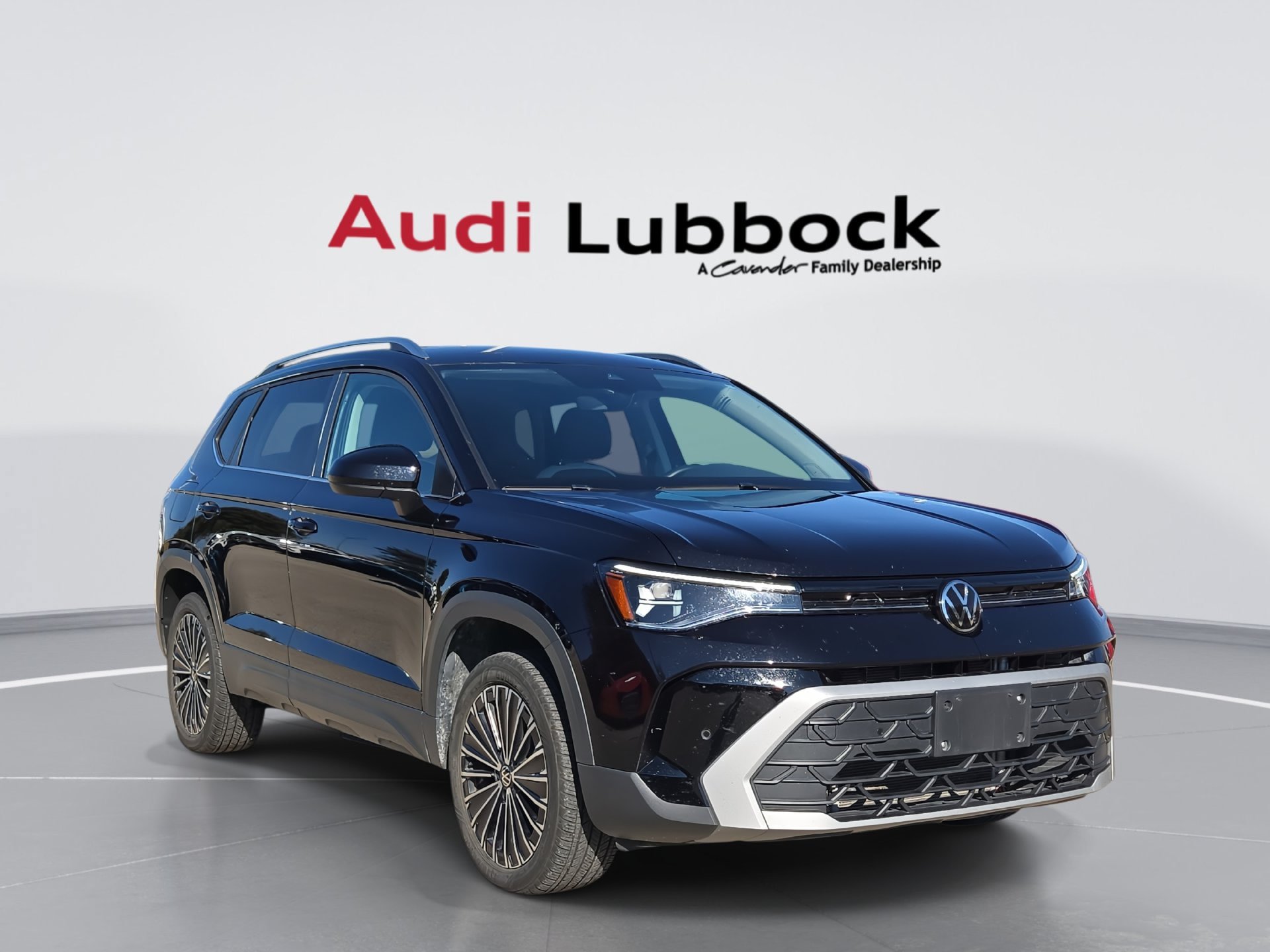 Used 2025 Volkswagen Taos SE