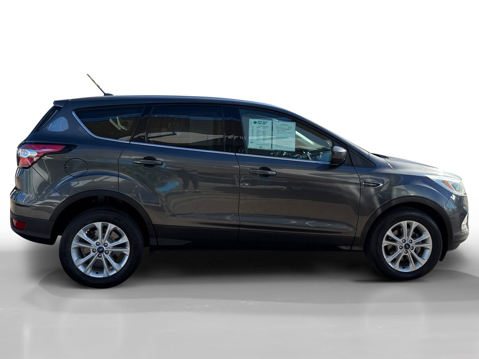 Used 2017 Ford Escape SE FWD image 6