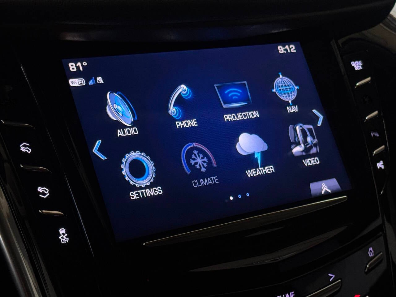 Used 2020 Cadillac Escalade Premium Luxury AWD/4WD image 56