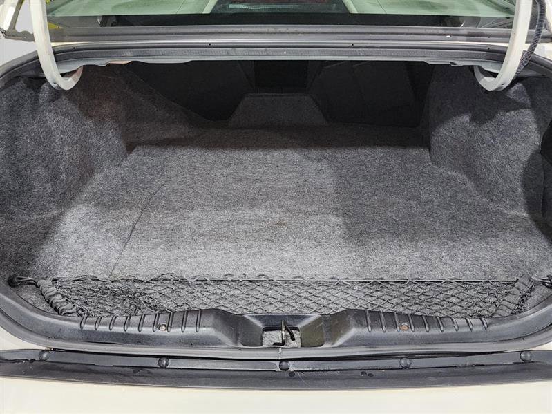 Used 2003 Buick Park Avenue Ultra w/ Ultra Luxury Package image 25