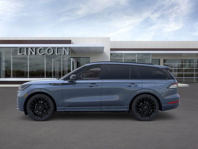 New 2026 Lincoln Aviator Reserve image 3