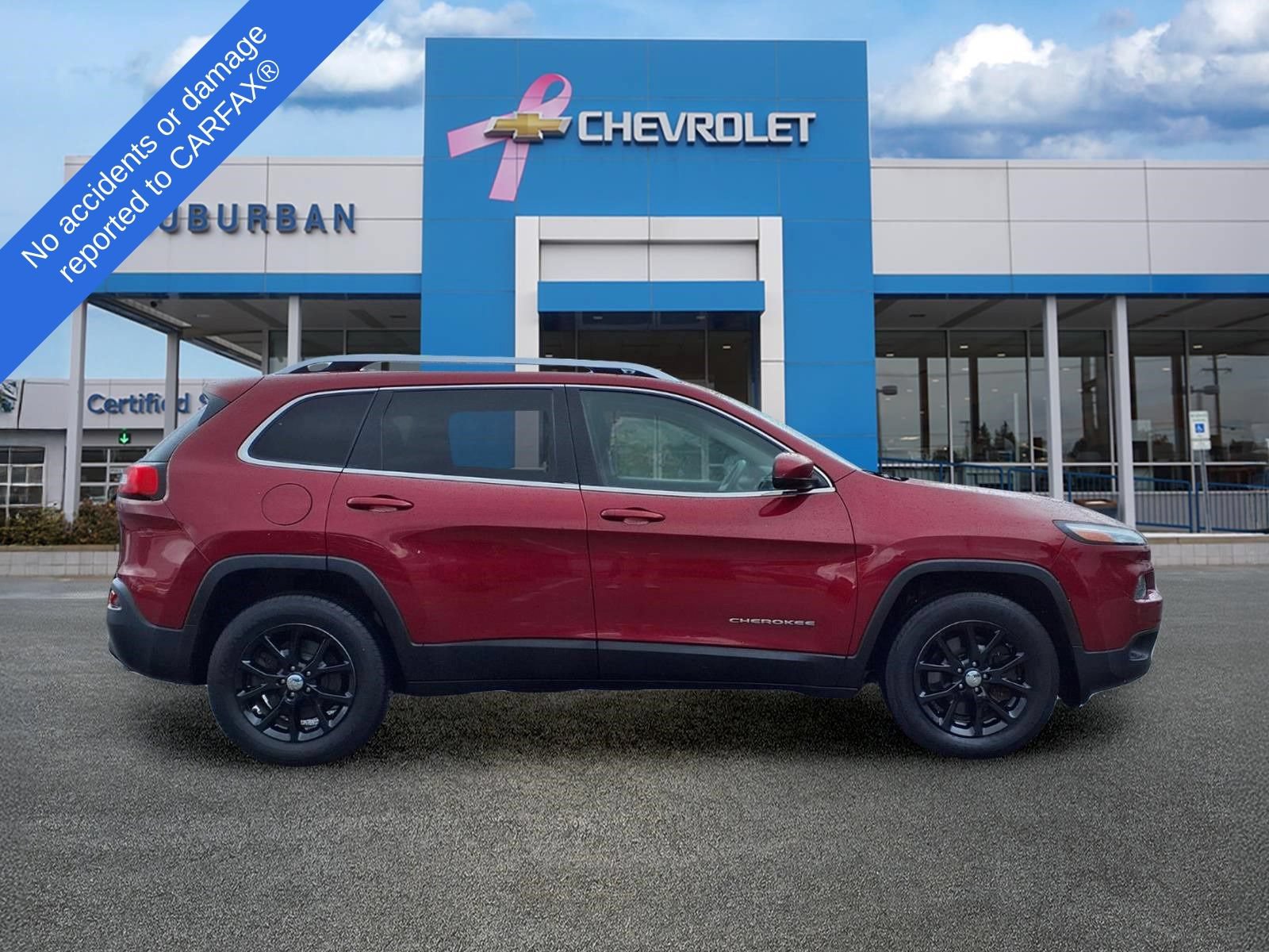 Used 2015 Jeep Cherokee Latitude w/ Cold Weather Group AWD/4WD image 4