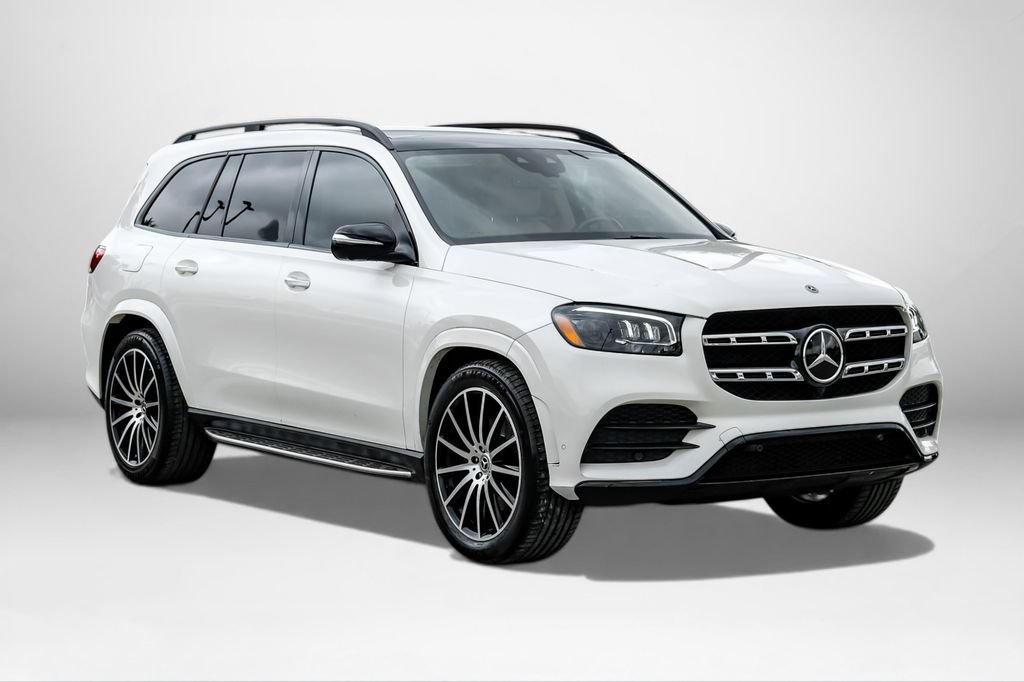Used 2023 Mercedes-Benz GLS 580 4MATIC image 4
