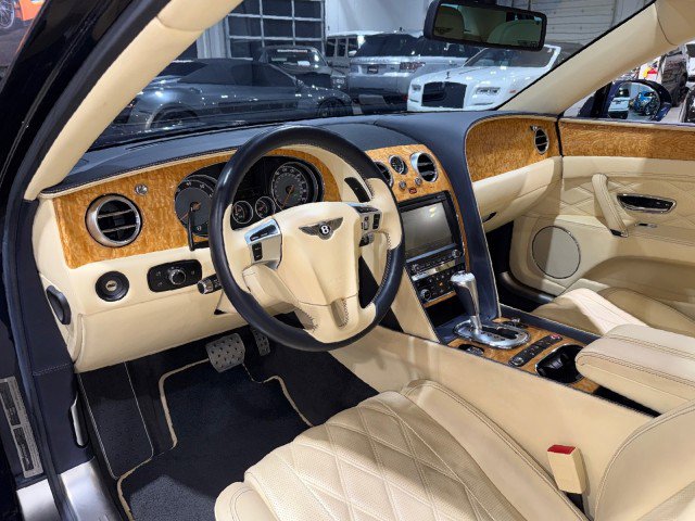 Used 2015 Bentley Flying Spur W12 image 9