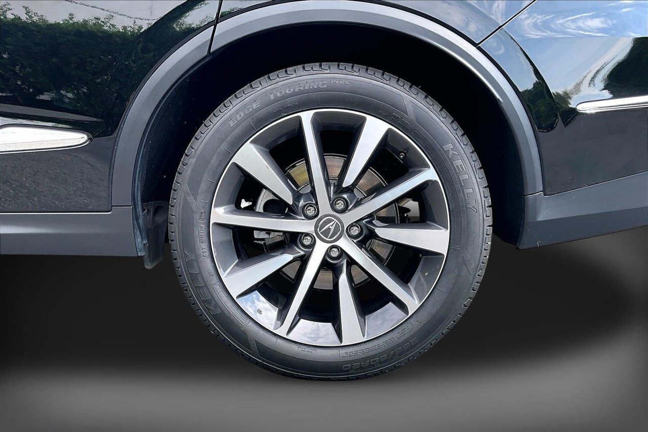 Used 2025 Acura MDX w/ Technology Package FWD image 36
