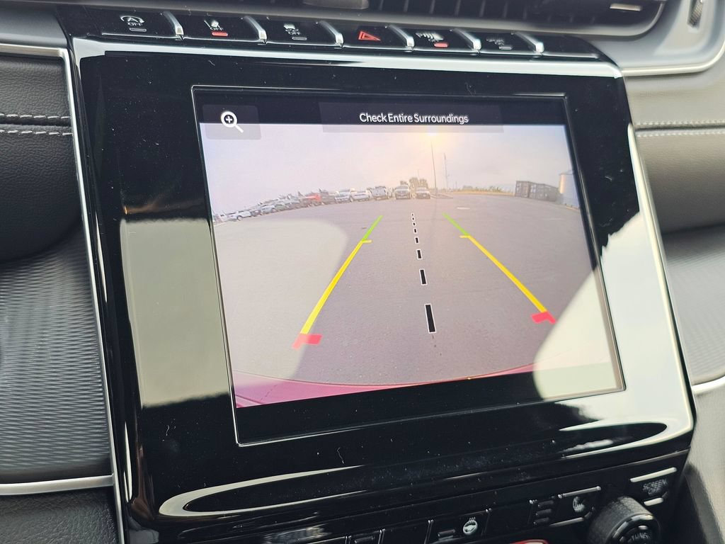 New 2025 Jeep Grand Cherokee Altitude AWD/4WD image 20