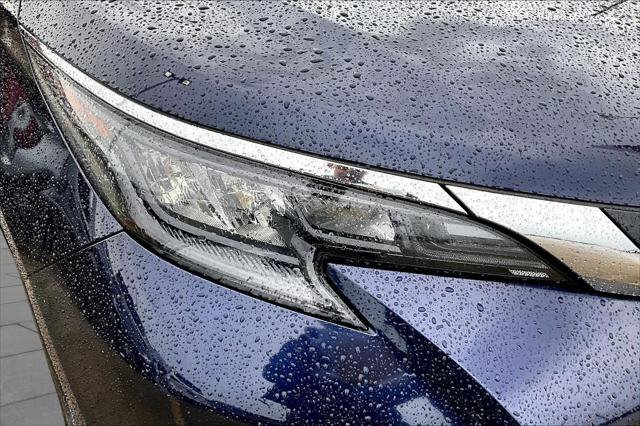 Certified 2024 Toyota Sienna XLE FWD image 28