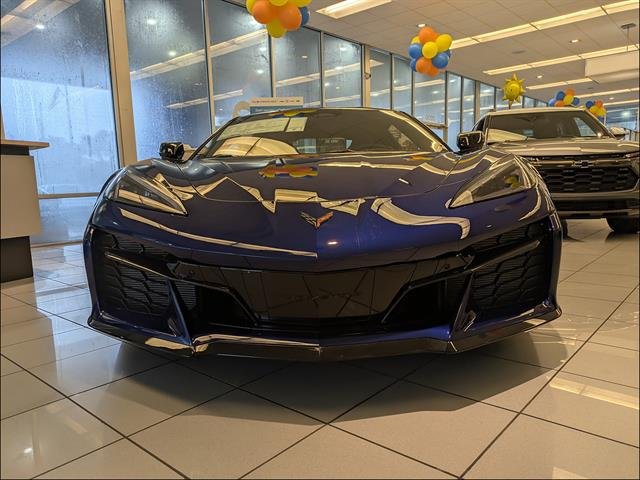 New 2027 Chevrolet Corvette Grand Sport w/ Battery Protection Package RWD image 4
