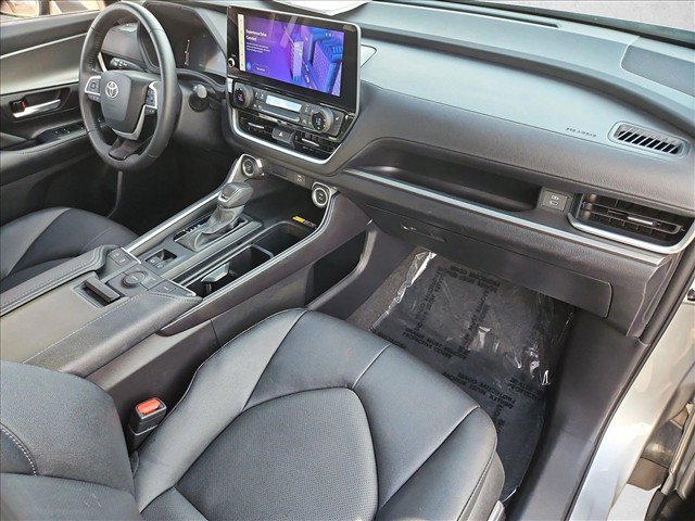 Certified 2026 Toyota Grand Highlander FWD image 28