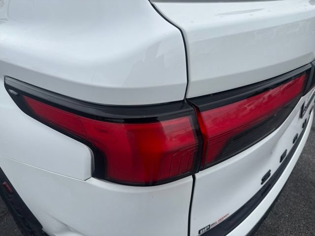 Used 2025 Toyota Sequoia TRD Pro AWD/4WD image 10