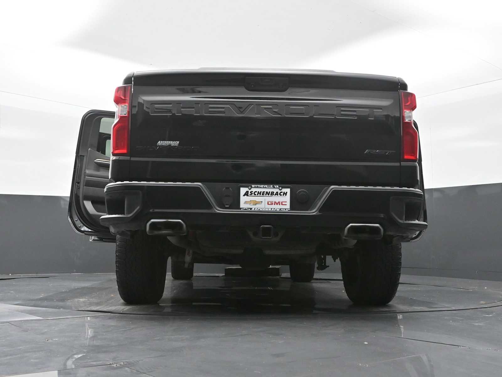 Used 2023 Chevrolet Silverado 1500 RST image 35