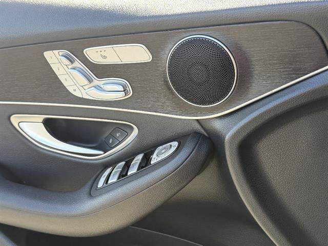 Used 2022 Mercedes-Benz GLC 300 4MATIC image 19