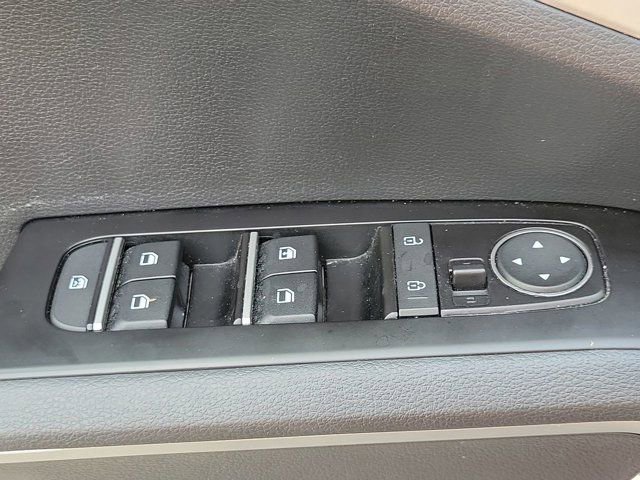 Used 2022 Kia Soul X-Line image 30