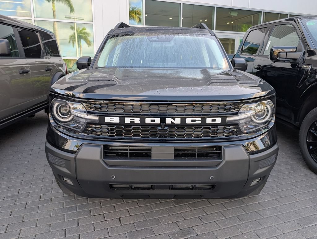 New 2026 Ford Bronco Sport Outer Banks w/ Outer Banks Tech Package+ AWD/4WD image 2