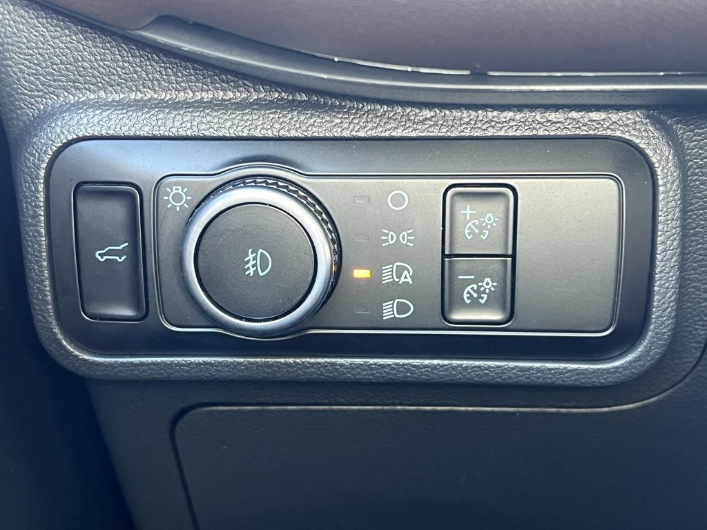 Used 2025 Ford Explorer Platinum w/ LUX Leather Package image 31