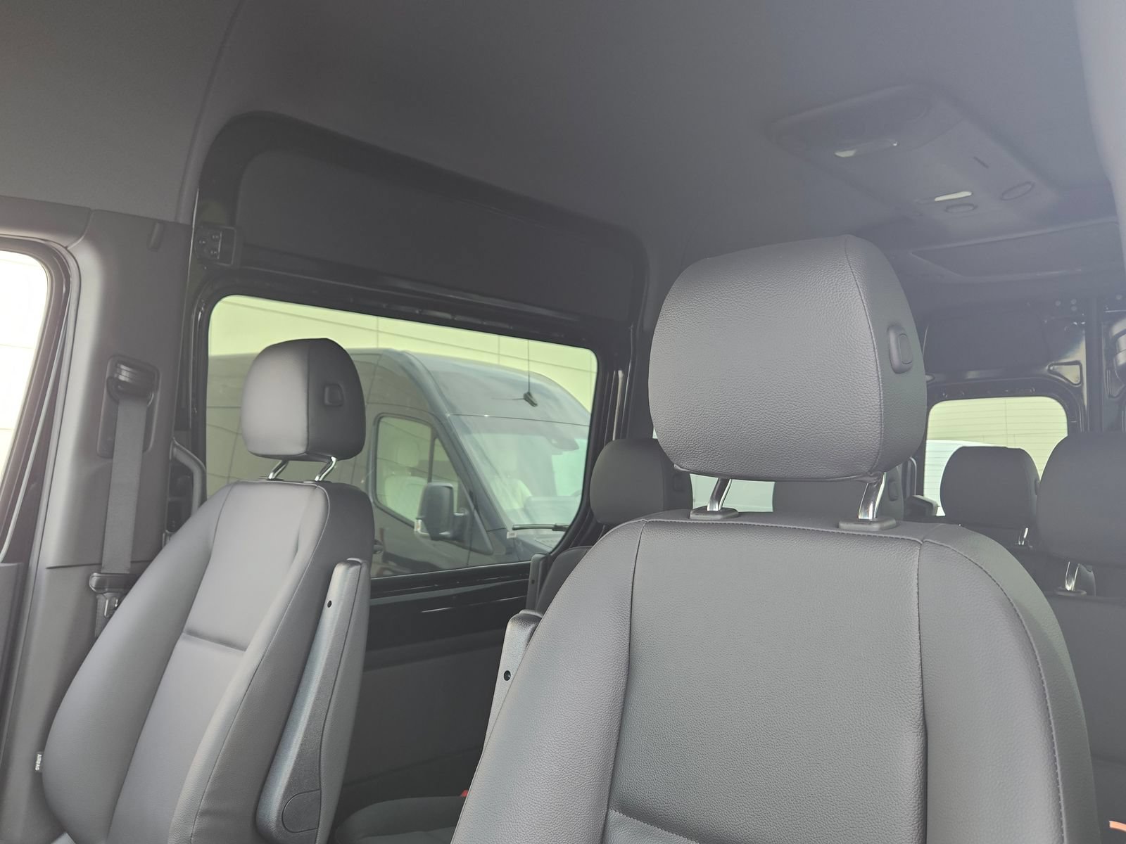 New 2025 Mercedes-Benz Sprinter 2500 image 13