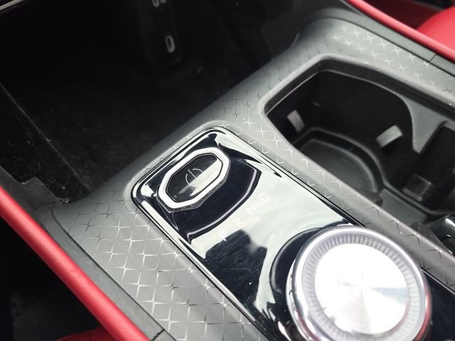 Used 2024 Jeep Wagoneer Launch Edition AWD/4WD image 27