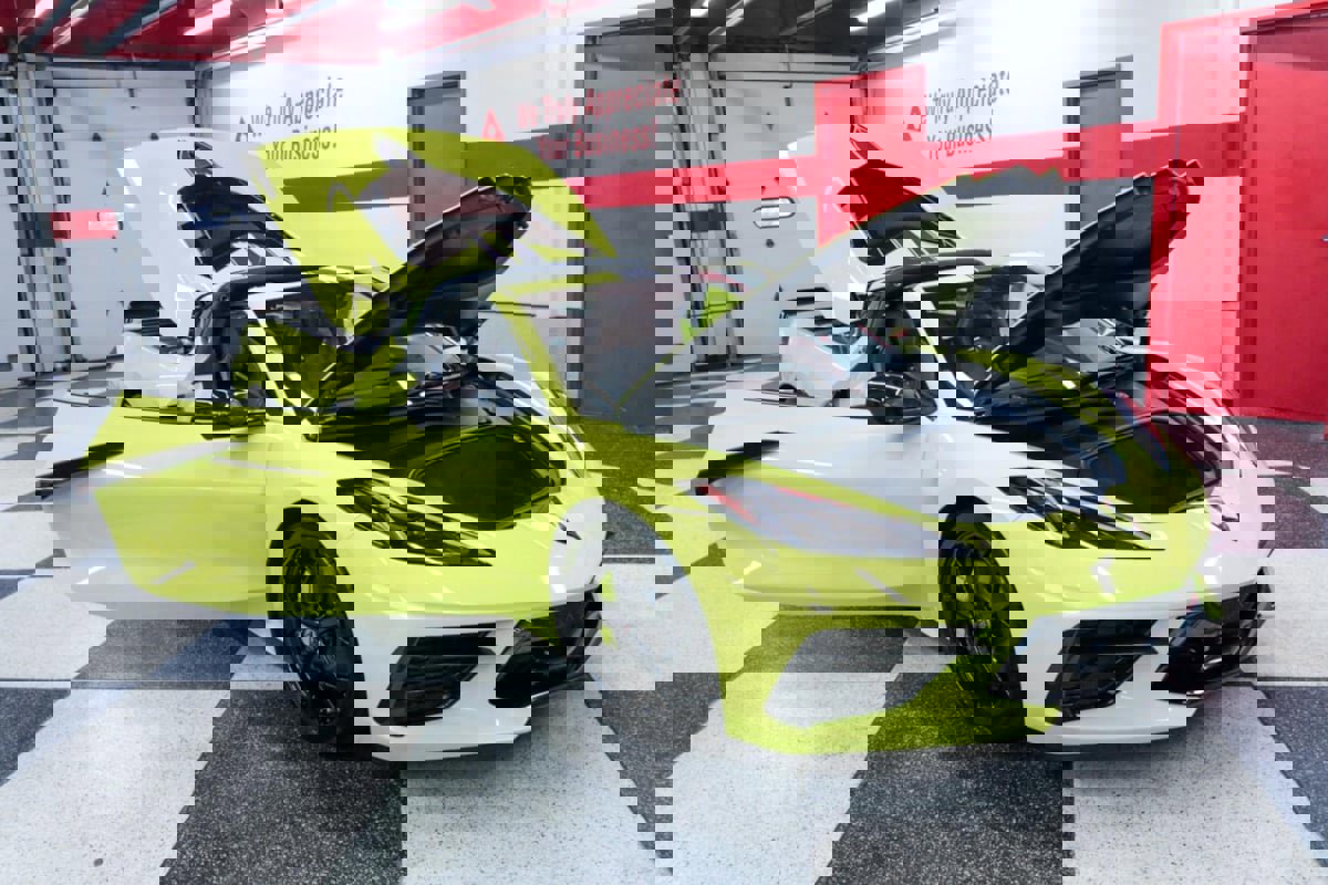 Used 2022 Chevrolet Corvette Stingray Premium Cpe w/ Z51 Performance Package image 38