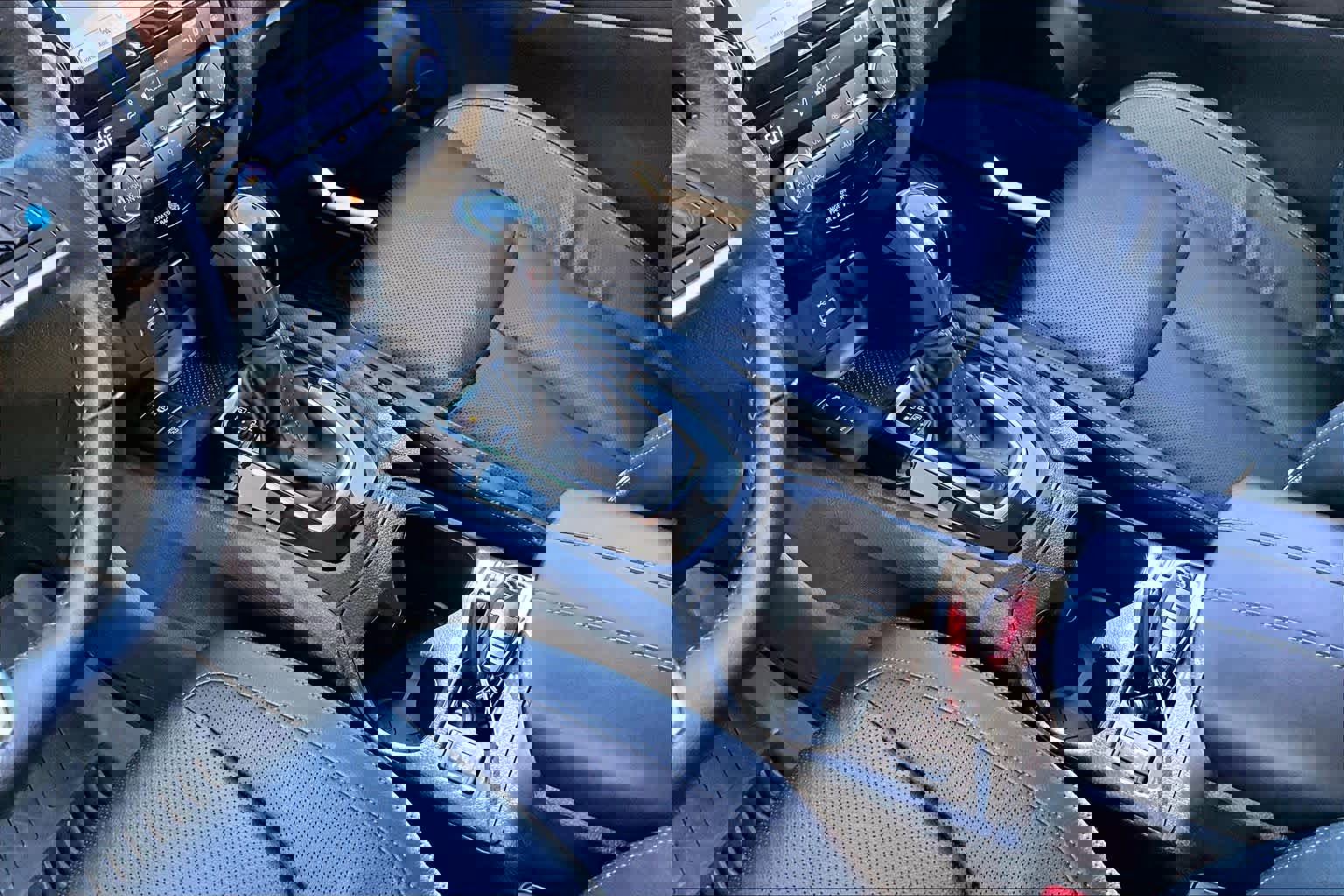 Used 2022 Nissan Rogue Sport SL image 32