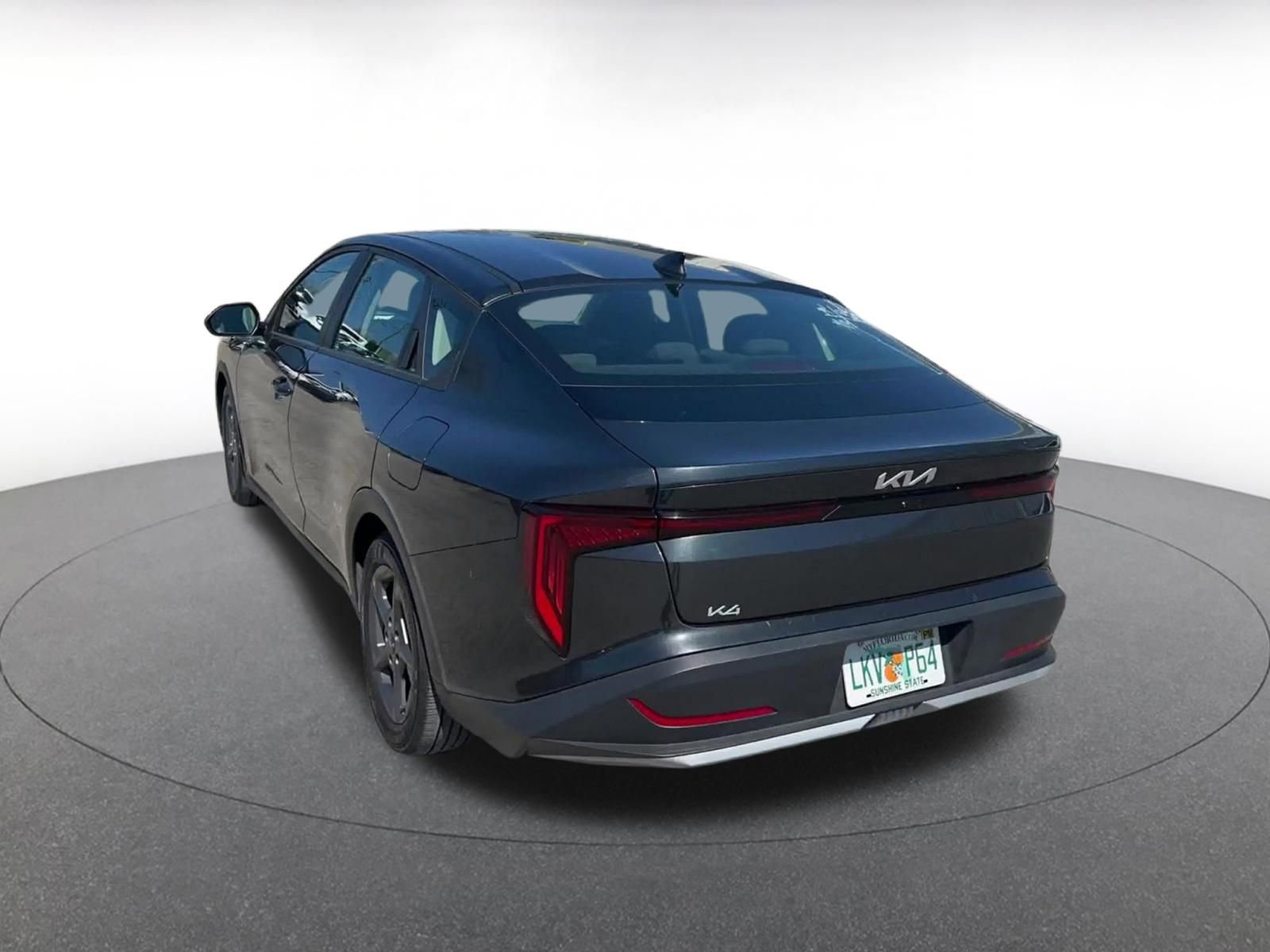 Used 2025 Kia K4 LXS image 11