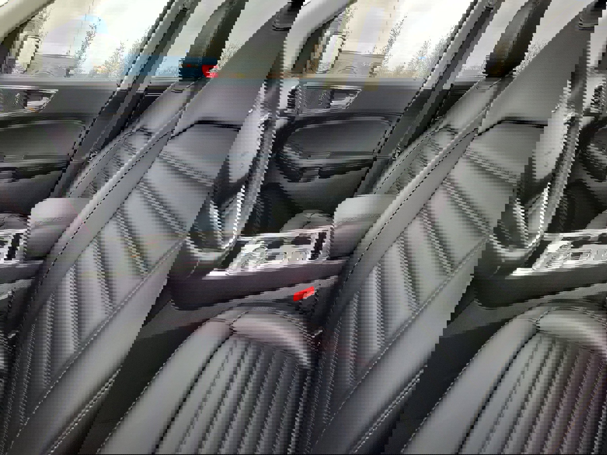 Certified 2023 Ford Edge SEL w/ Convenience Package image 20