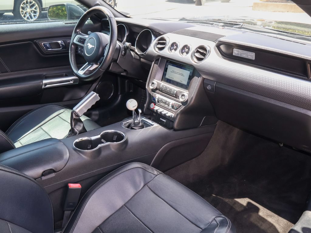 Used 2016 Ford Mustang GT RWD image 17