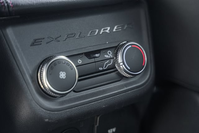 Used 2026 Ford Explorer ST-Line AWD/4WD image 43