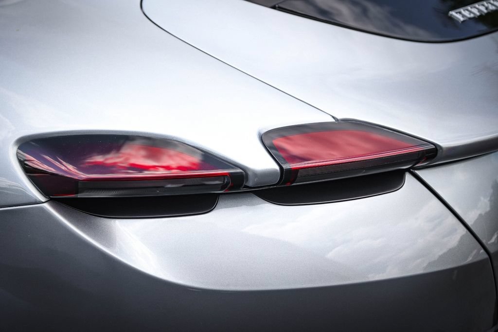 Certified 2022 Ferrari Roma RWD image 20