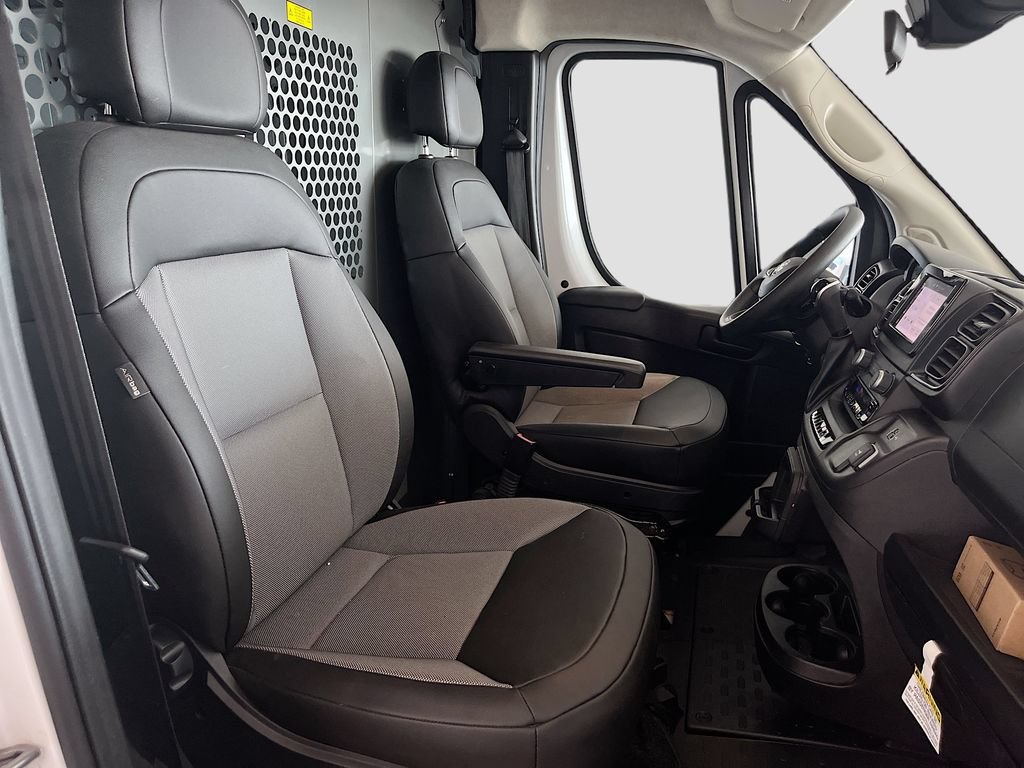 Used 2024 RAM ProMaster 2500 FWD image 28