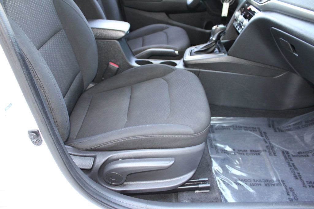 Used 2020 Hyundai Elantra SEL w/ Cargo Package (C1) image 17