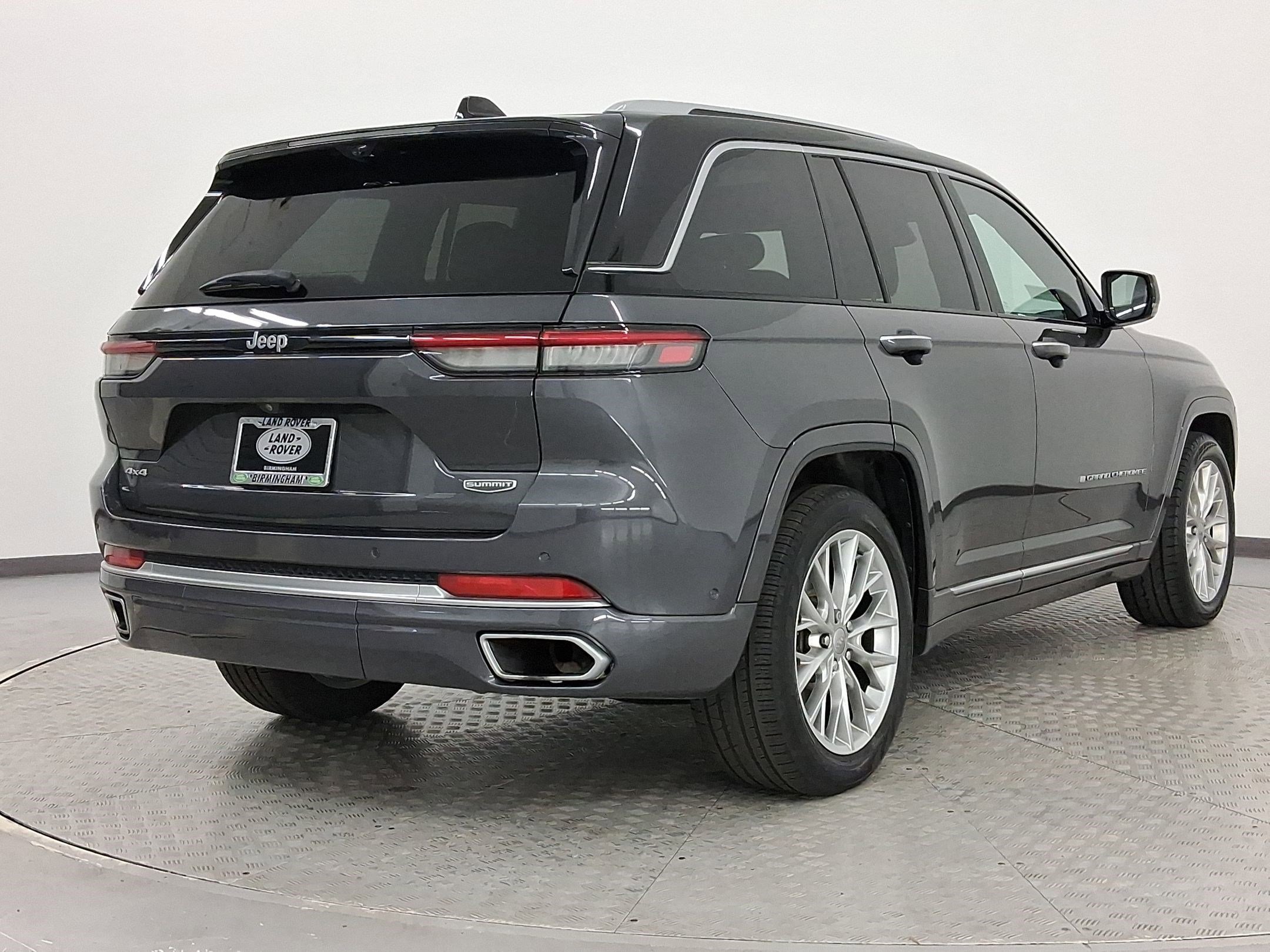 Used 2022 Jeep Grand Cherokee Summit w/ Adv Protech Group IV image 9