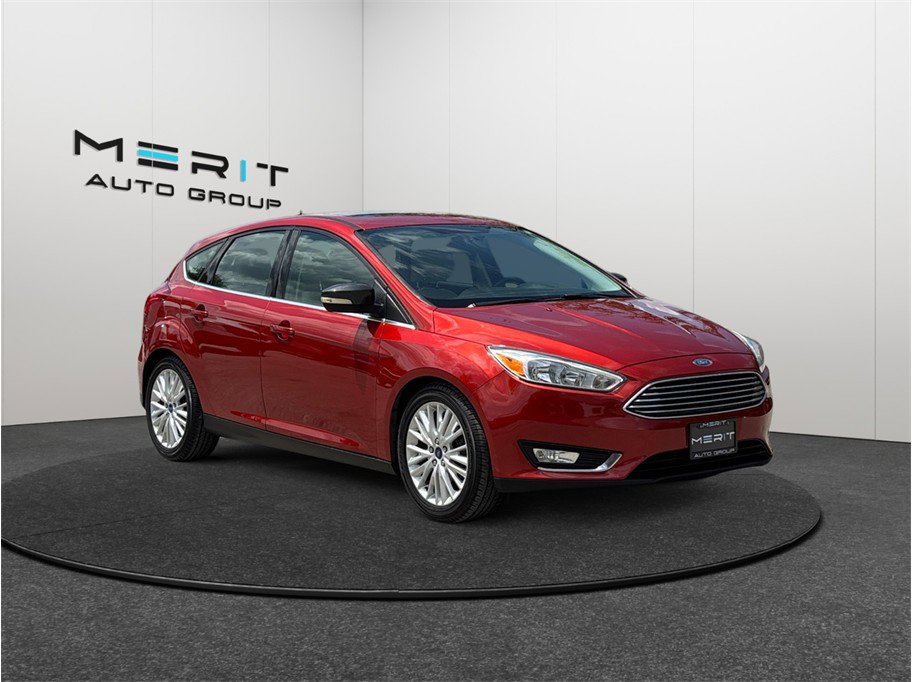 Used 2018 Ford Focus Titanium FWD video 1