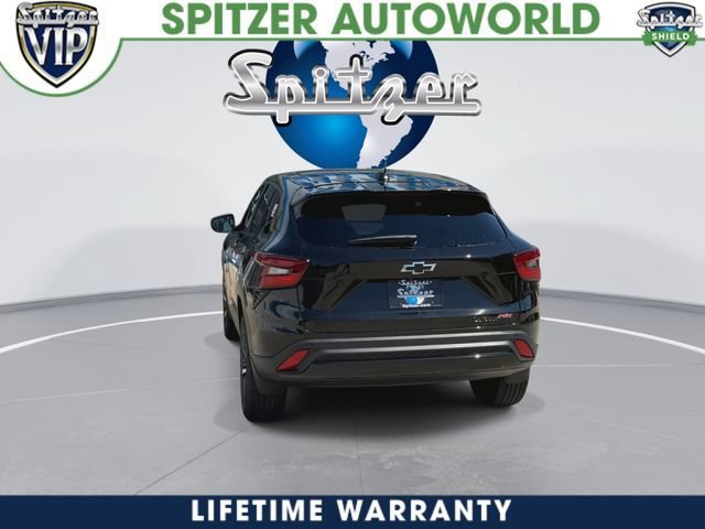 New 2026 Chevrolet Trax RS w/ Driver Confidence Package FWD image 7