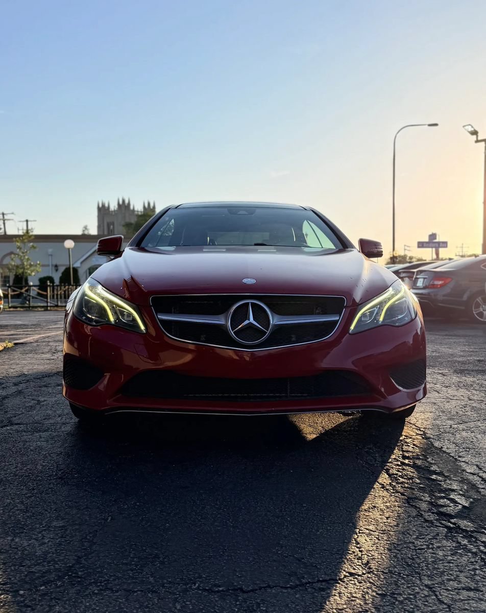 Used 2014 Mercedes-Benz E 350 4MATIC Coupe image 2