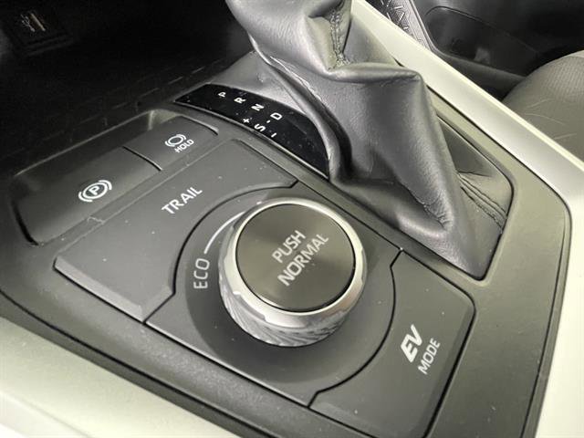 New 2025 Toyota RAV4 XLE image 22