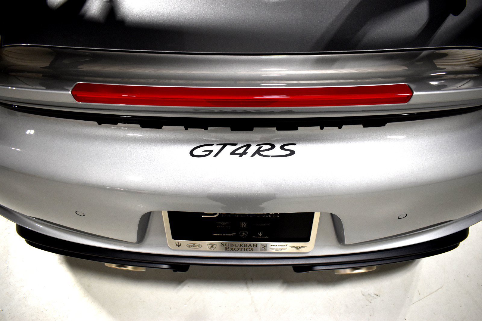 Used 2024 Porsche 718 Cayman GT4 RS RWD image 17
