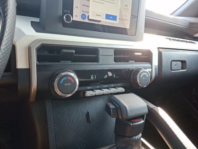 Certified 2024 Toyota Tacoma TRD Off-Road AWD/4WD image 15