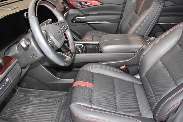 Used 2024 Chevrolet Traverse RS w/ LPO, Floor Liner Package AWD/4WD image 23