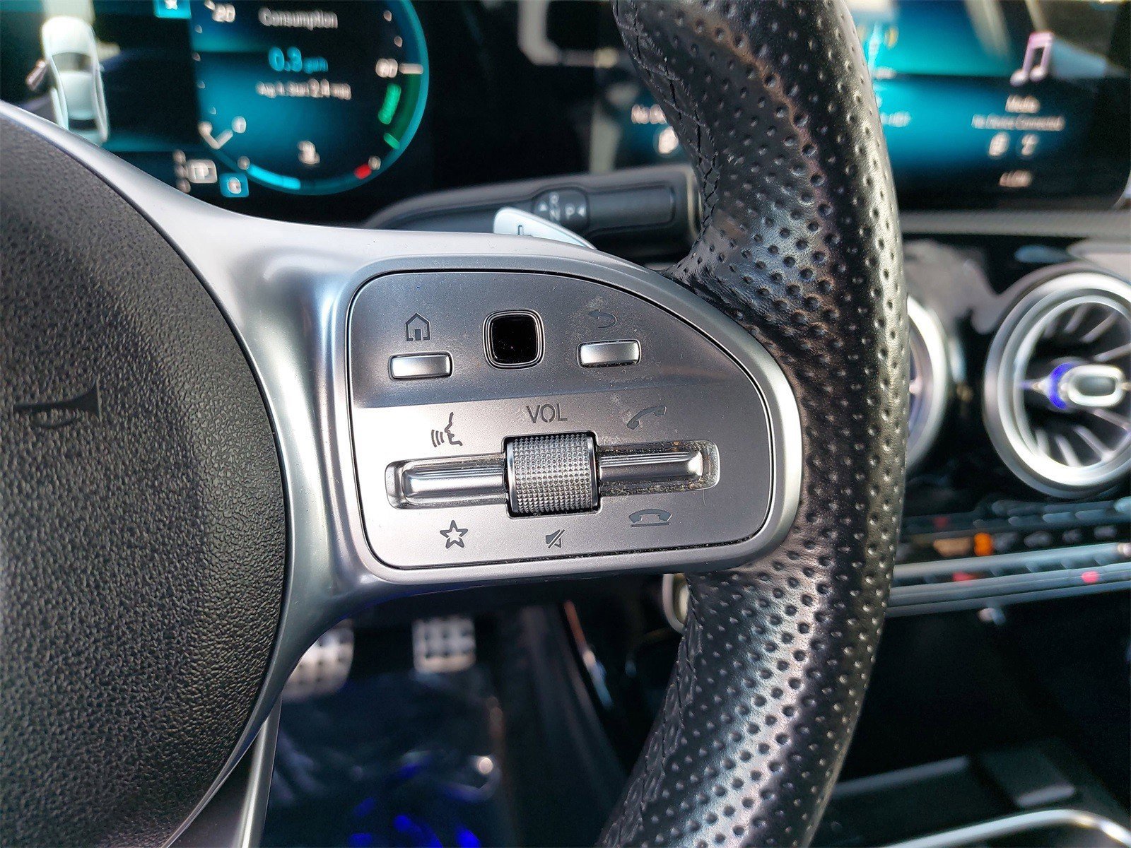 Used 2020 Mercedes-Benz A 220 image 18