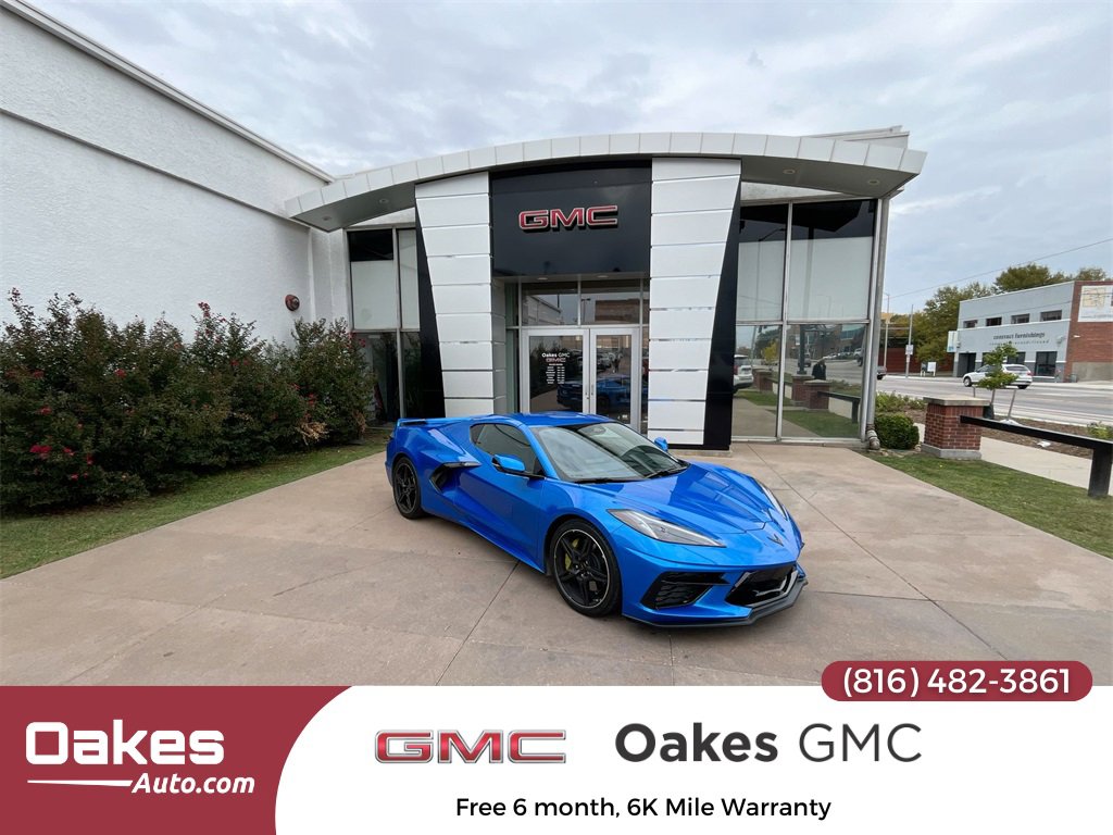 Used 2024 Chevrolet Corvette Stingray Preferred Cpe w/ Z51 Performance Package image 1