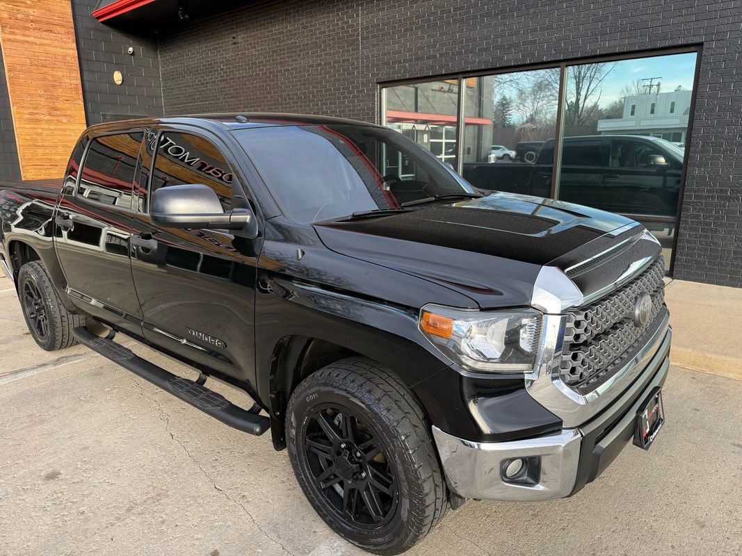 Used 2018 Toyota Tundra SR5 w/ SR5 Upgrade Package image 11