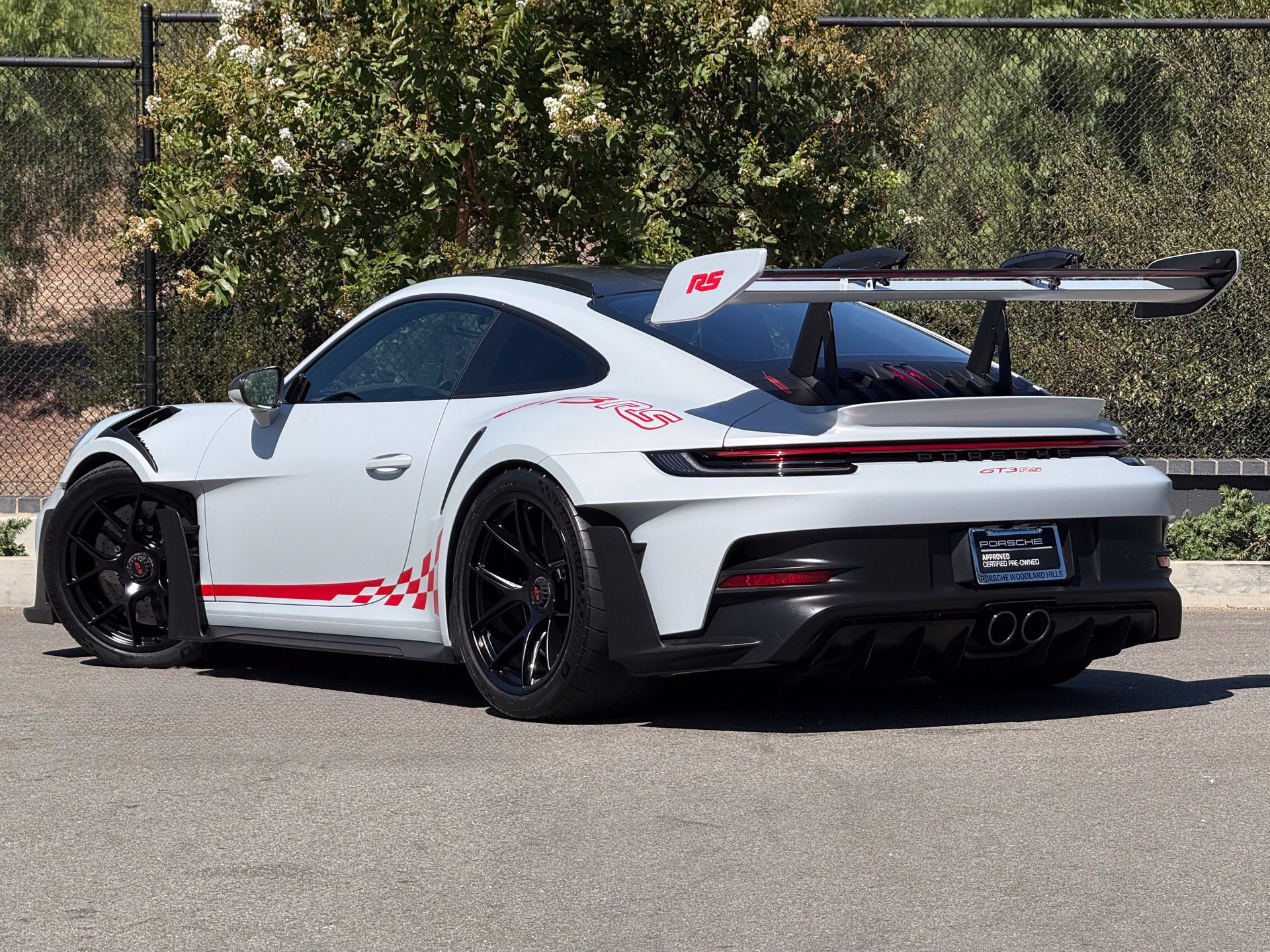Certified 2024 Porsche 911 GT3 RS RWD image 3